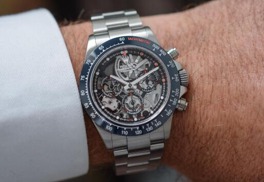 The modified Rolex Daytona looks mechanical and technological.