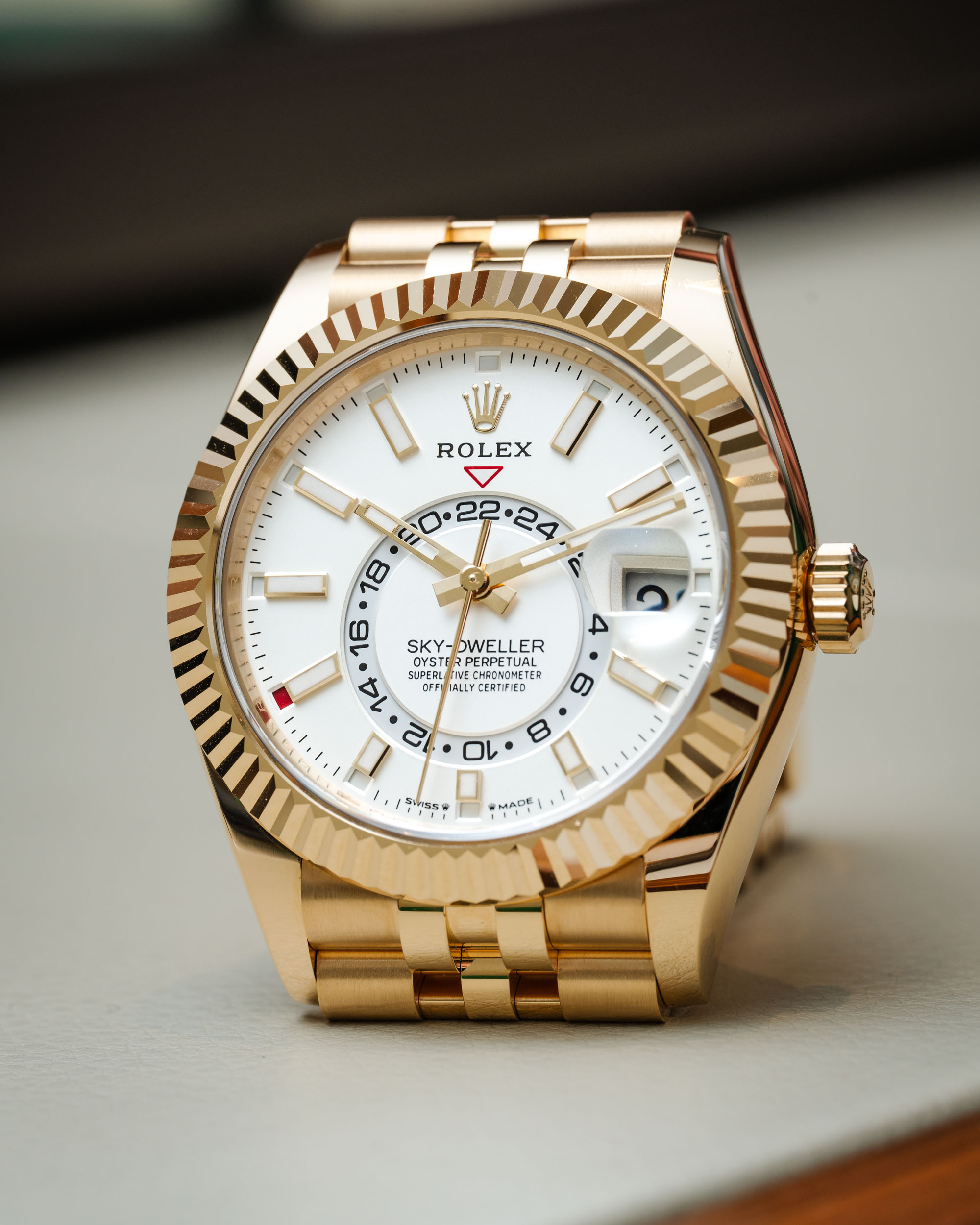 UK Best Replica Rolex Sky-Dweller 336938 18K Yellow-Gold Watches
